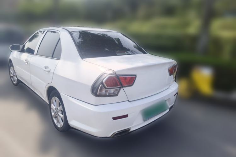 Used Soueast V3 Lingyue 2012 Revised Version 1.5L Manual Comfort Edition Rear Left 45 Deg