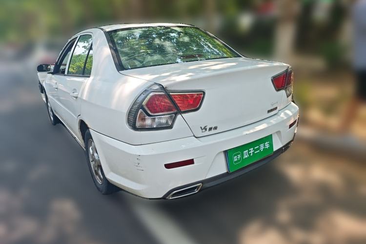 Used Soueast V3 Lingyue 2012 Revised Version 1.5L Manual – Happiness Edition Rear Left 45 Deg
