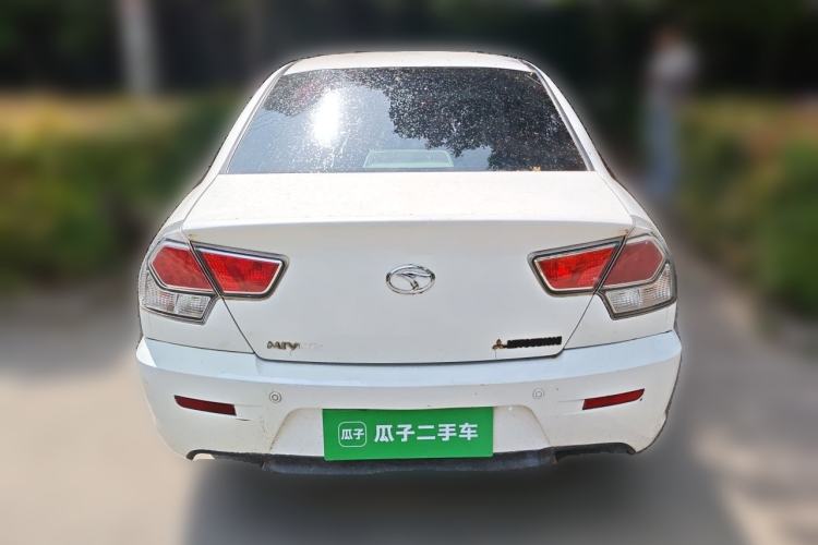 Used Soueast V3 Lingyue 2012 1.5L Manual Comfort Edition Rear