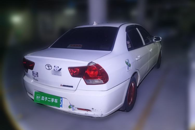 Used Soueast V3 Lingyue 2012 1.5L Manual Happiness Edition Rear Right 45 Deg