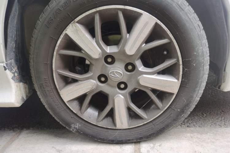 Used Soueast V3 Lingyue 2012 Revised Version 1.5L Manual – Style Edition Right Front Wheel Hub