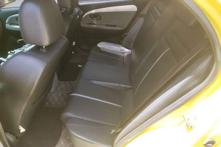 Used Soueast V3 Lingyue 2012 1.5L Manual Flagship Edition Left Rear Seat
