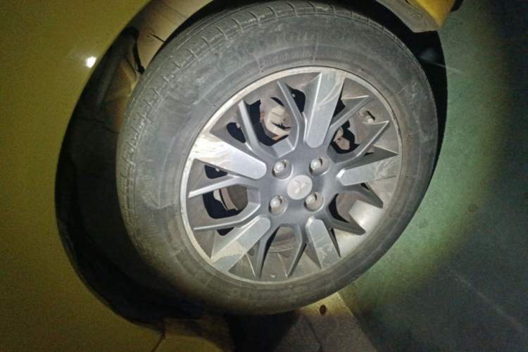 Used Soueast V3 Lingyue 2012 Revised Version 1.5L Manual – Style Edition Right Front Wheel Hub