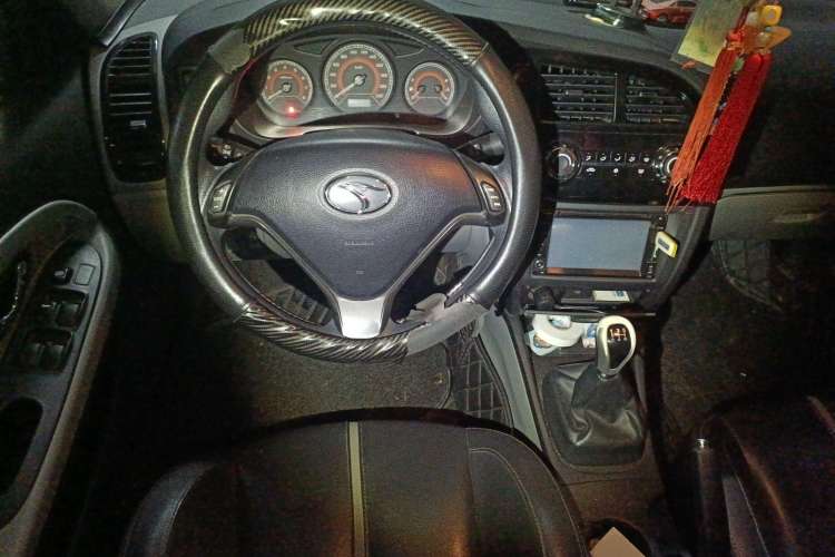 Used Soueast V3 Lingyue 2012 Revised Version 1.5L Manual – Style Edition Steering Wheel
