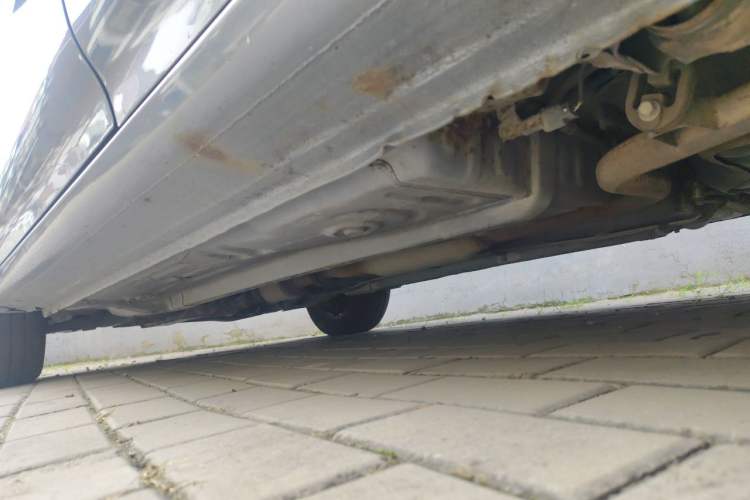 Used Soueast V3 Lingyue 2013 Revised Version 1.5L Manual – Affordable Edition Chassis Rear Left