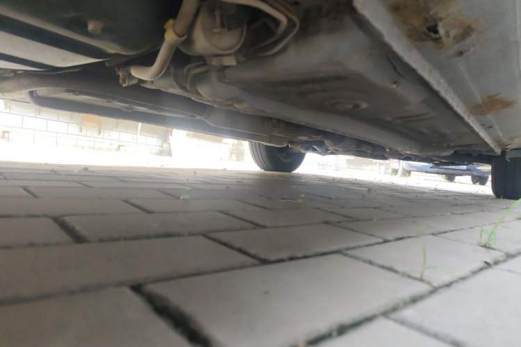 Used Soueast V3 Lingyue 2013 Revised Version 1.5L Manual – Affordable Edition Chassis Rear Right
