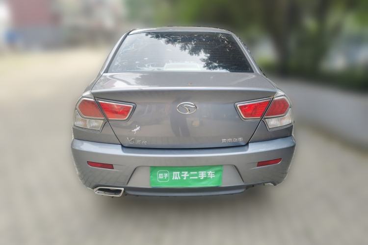 Used Soueast V3 Lingyue 2013 Revised Version 1.5L Manual – Affordable Edition Rear