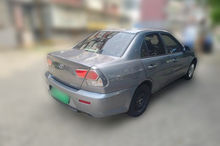 Used Soueast V3 Lingyue 2013 Revised Version 1.5L Manual – Affordable Edition Rear Right 45 Deg