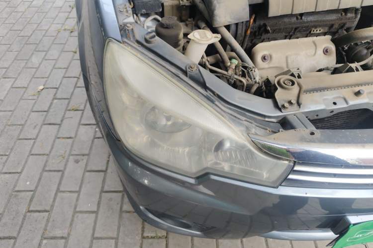 Used Soueast V3 Lingyue 2013 Revised Version 1.5L Manual – Affordable Edition Right Front Headlight