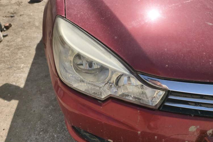 Used Soueast V3 Lingyue 2013 Revised Version 1.5L Manual – Affordable Edition Right Front Headlight
