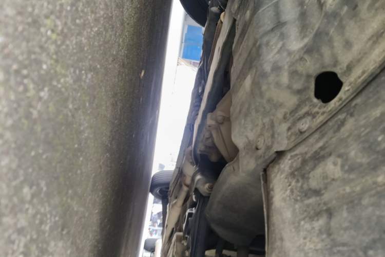 Used Soueast V3 Lingyue 2013 Revised Version 1.5L Manual – Affordable Edition Chassis Front Left