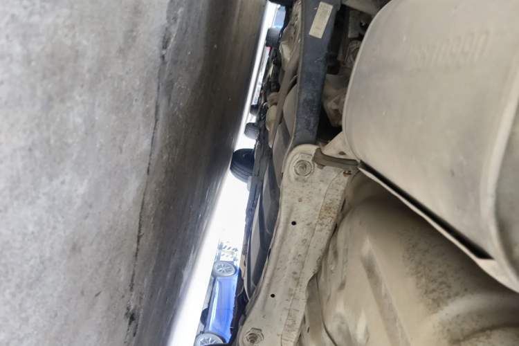 Used Soueast V3 Lingyue 2013 Revised Version 1.5L Manual – Affordable Edition Chassis Rear Left