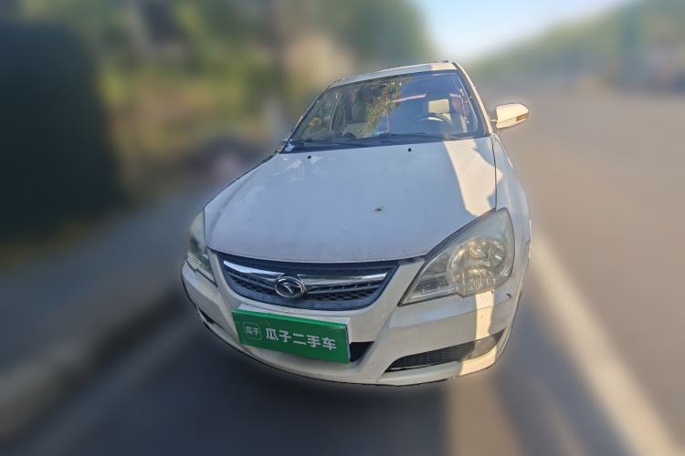 Used Soueast V3 Lingyue 2013 Revised Version 1.5L Manual – Affordable Edition Front