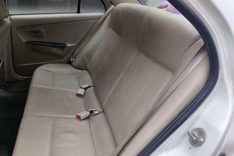 Used Soueast V3 Lingyue 2013 Revised Version 1.5L Manual – Affordable Edition Left Rear Seat