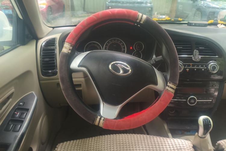 Used Soueast V3 Lingyue 2013 Revised Version 1.5L Manual – Affordable Edition Steering Wheel