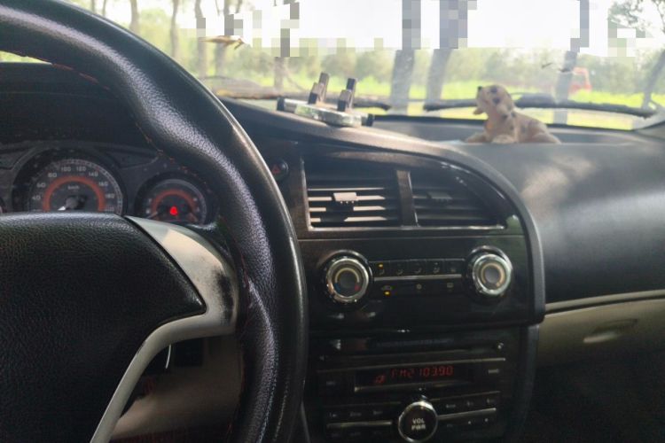 Used Soueast V3 Lingyue 2014 1.5L Manual Happiness Edition Audio And AC Panel