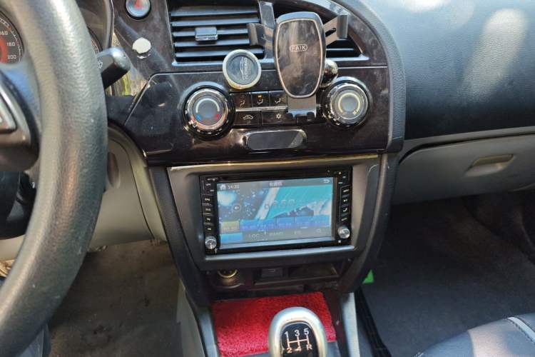 Used Soueast V3 Lingyue 2014 1.5L Manual Style Value Edition Audio And AC Panel