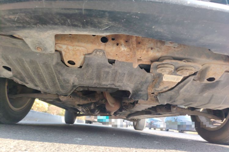 Used Soueast V3 Lingyue 2014 1.5L Manual Entry-Level Version Chassis Front