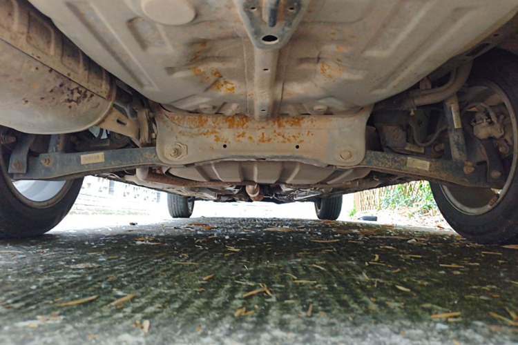 Used Soueast V3 Lingyue 2014 1.5L Manual Entry-Level Version Chassis Rear