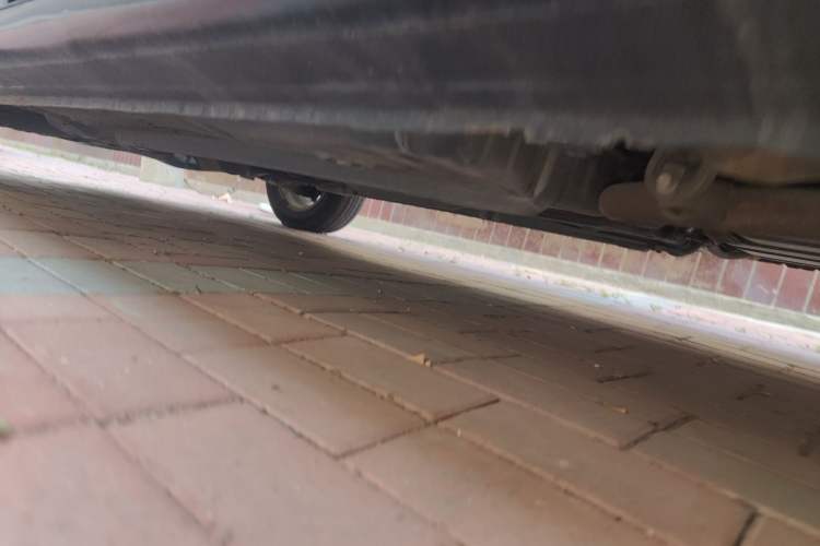 Used Soueast V3 Lingyue 2014 1.5L Manual Entry-Level Version Chassis Rear Left