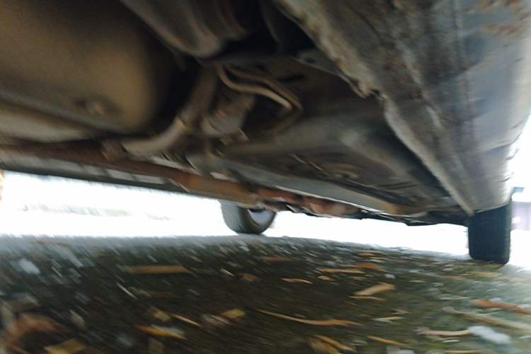 Used Soueast V3 Lingyue 2014 1.5L Manual Entry-Level Version Chassis Rear Right