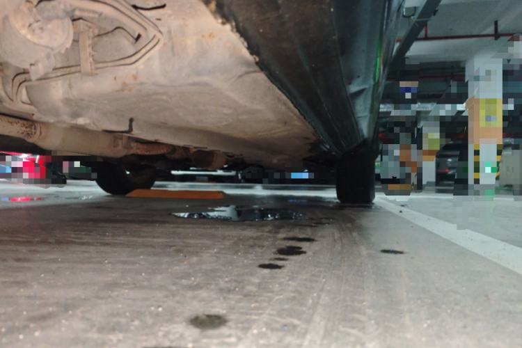 Used Soueast V3 Lingyue 2014 1.5L Manual Entry-Level Version Chassis Rear Right