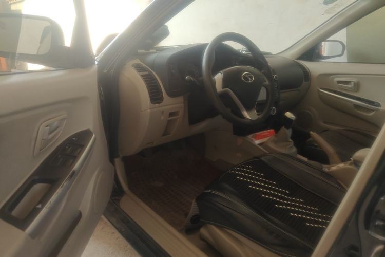 Used Soueast V3 Lingyue 2014 1.5L Manual Entry-Level Version Driver Seat