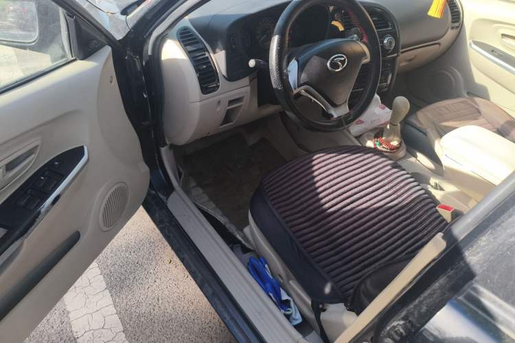 Used Soueast V3 Lingyue 2014 1.5L Manual Entry-Level Version Driver Seat
