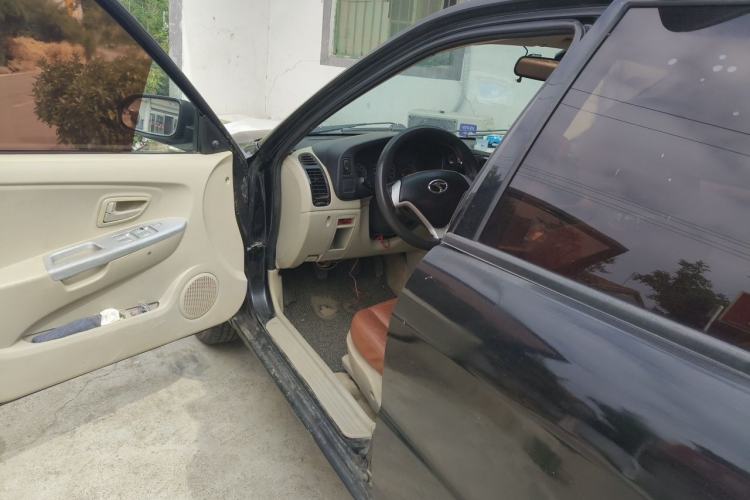 Used Soueast V3 Lingyue 2014 1.5L Manual Smart Edition Driver Seat