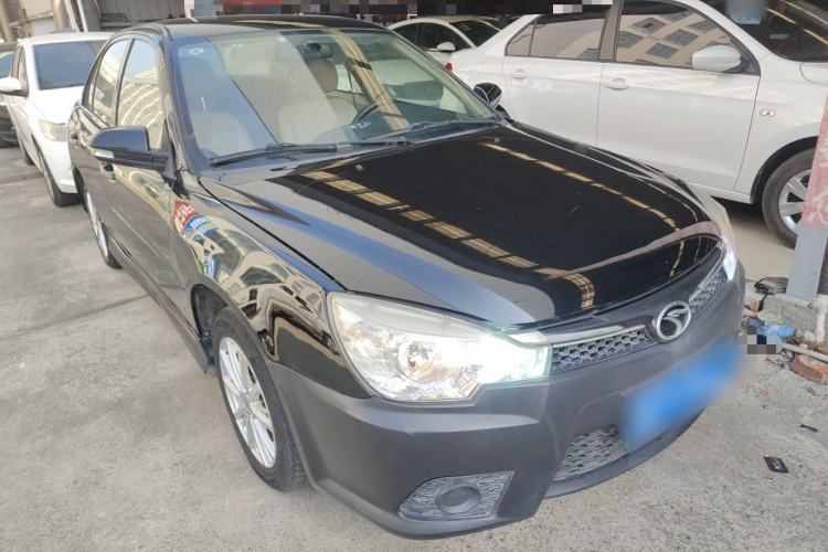 Used Soueast V3 Lingyue 2014 1.5L Manual Smart Edition Exterior 2