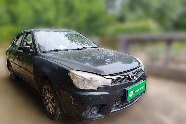 Used Soueast V3 Lingyue 2014 1.5L Manual Entry-Level Version Front Right 45 Deg