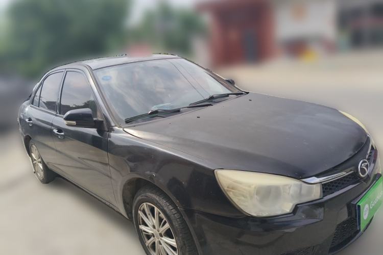 Used Soueast V3 Lingyue 2014 1.5L Manual Smart Edition Front Right 45 Deg