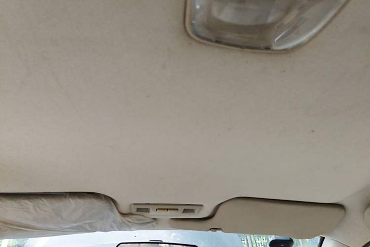Used Soueast V3 Lingyue 2014 1.5L Manual Entry-Level Version Headliner