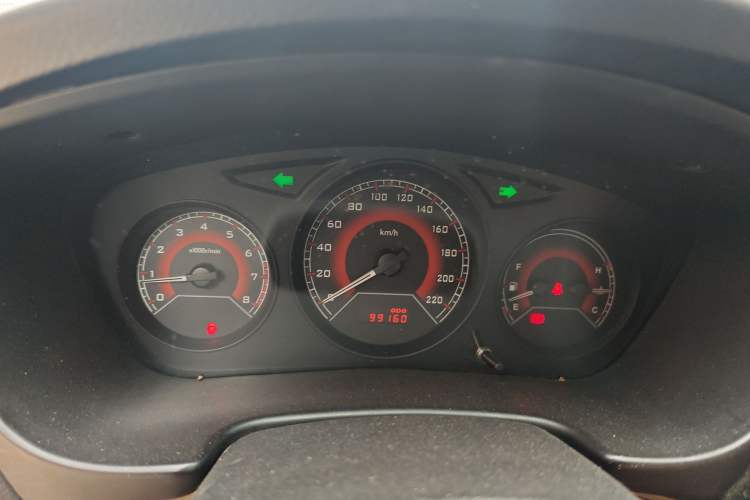 Used Soueast V3 Lingyue 2014 1.5L Manual Entry-Level Version Instrument Cluster