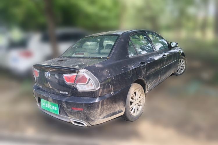 Used Soueast V3 Lingyue 2014 1.5L Manual Happiness Edition Rear Right 45 Deg