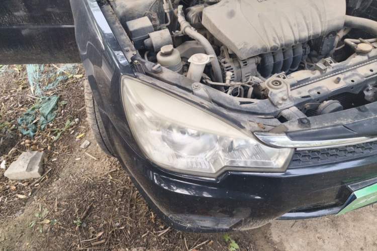 Used Soueast V3 Lingyue 2014 1.5L Manual Happiness Edition Right Front Headlight