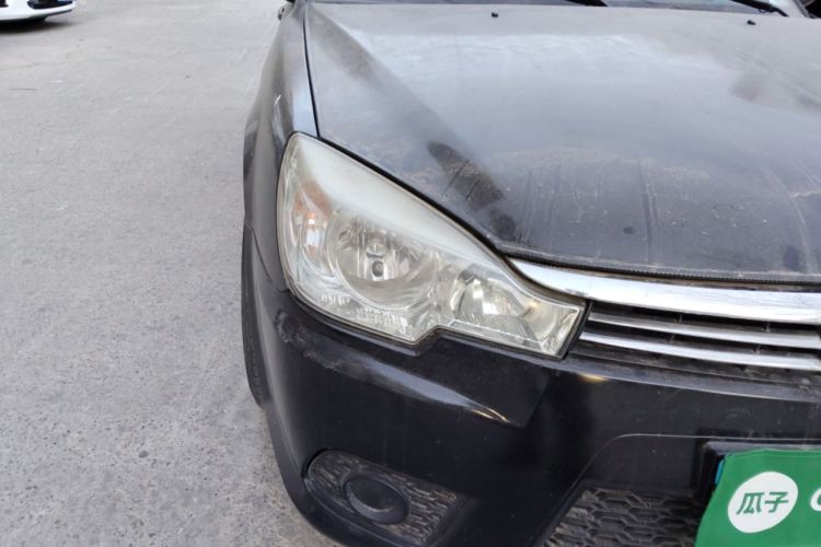Used Soueast V3 Lingyue 2014 1.5L Manual Smart Edition Right Front Headlight