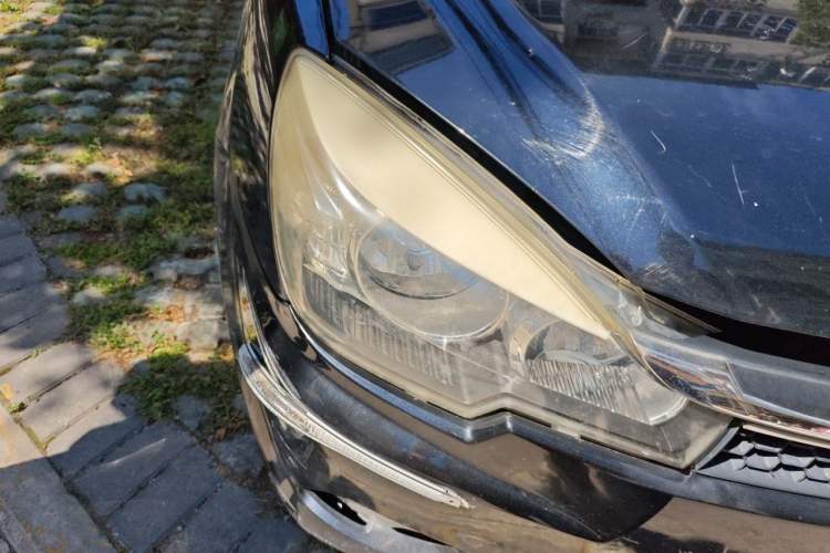 Used Soueast V3 Lingyue 2014 1.5L Manual Style Value Edition Right Front Headlight