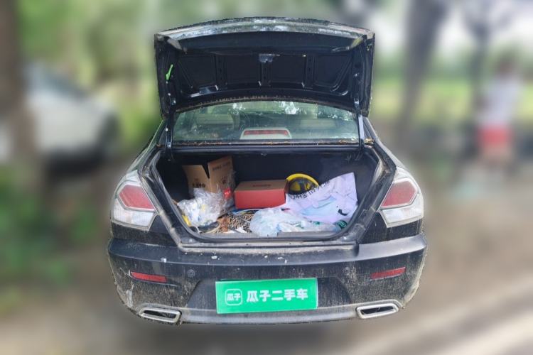 Used Soueast V3 Lingyue 2014 1.5L Manual Happiness Edition Trunk