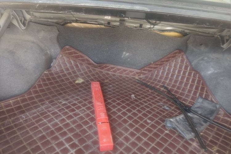 Used Soueast V3 Lingyue 2014 1.5L Manual Entry-Level Version Trunk