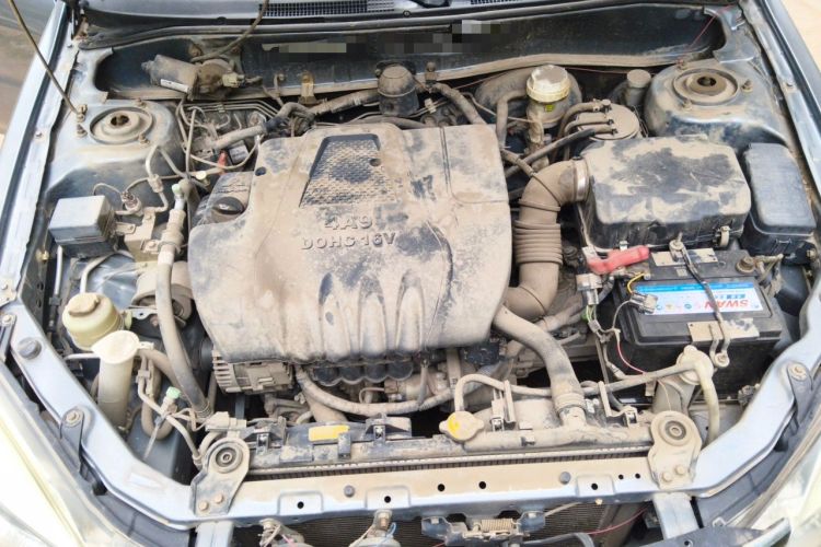 Used Soueast V3 Lingyue 2014 1.5L Manual Entry-Level Version Engine Bay