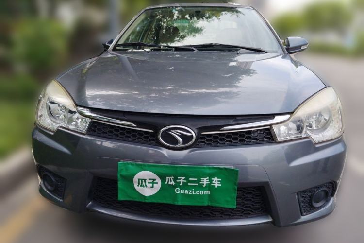 Used Soueast V3 Lingyue 2014 1.5L Manual Happiness Edition Front
