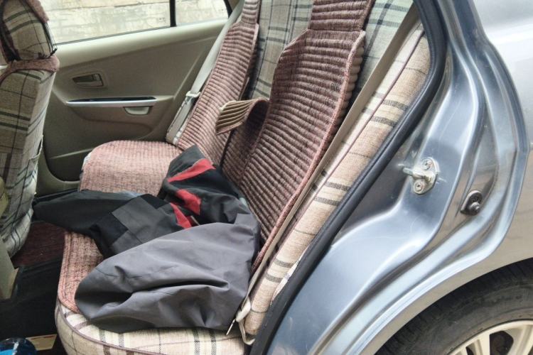 Used Soueast V3 Lingyue 2014 1.5L Manual Entry-Level Version Left Rear Seat