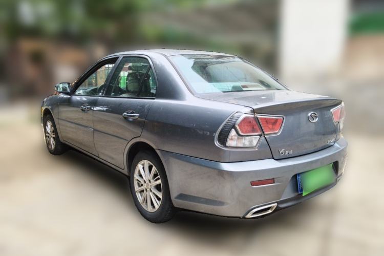 Used Soueast V3 Lingyue 2014 1.5L Manual Entry-Level Version Rear Left 45 Deg