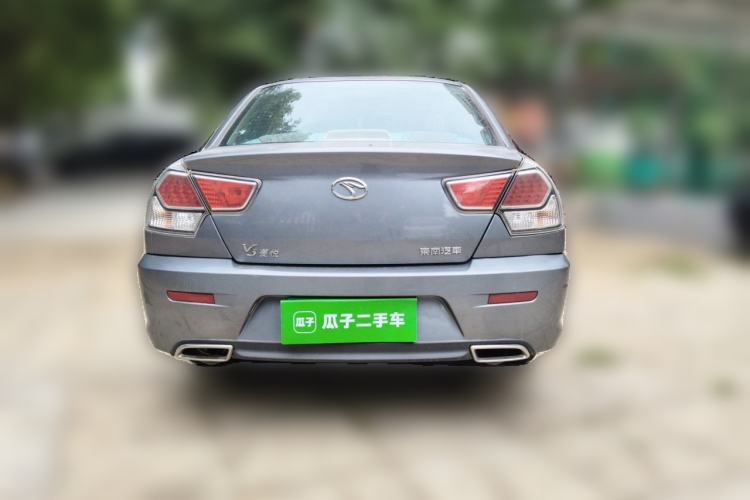 Used Soueast V3 Lingyue 2014 1.5L Manual Entry-Level Version Rear