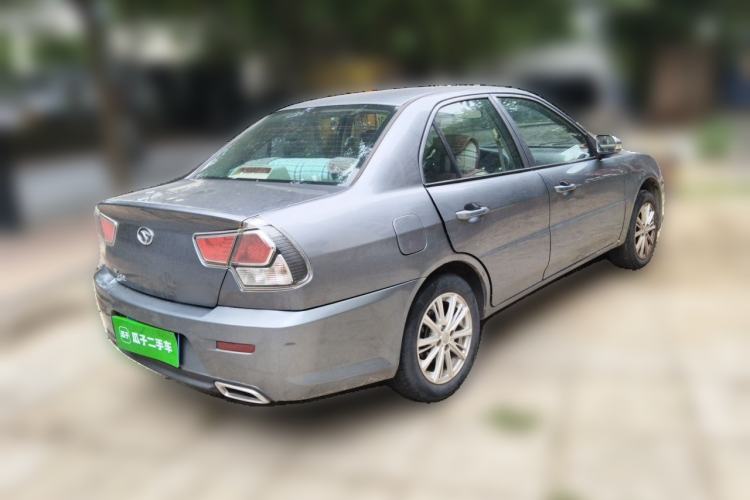 Used Soueast V3 Lingyue 2014 1.5L Manual Entry-Level Version Rear Right 45 Deg