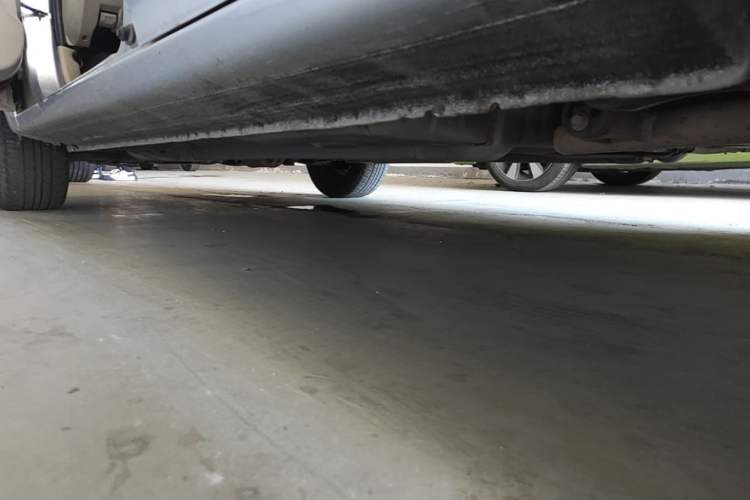 Used Soueast V3 Lingyue 2014 1.5L Manual Entry-Level Version Chassis Rear Left