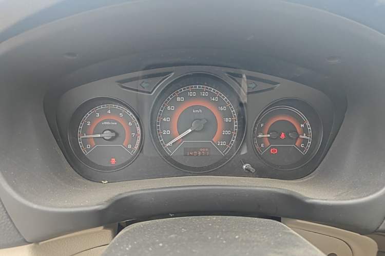 Used Soueast V3 Lingyue 2014 1.5L Manual Smart Edition Instrument Cluster