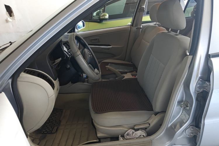 Used Soueast V3 Lingyue 2014 1.5L Manual Entry-Level Version Left Front Seat