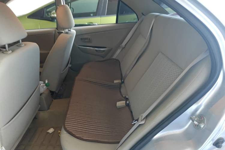 Used Soueast V3 Lingyue 2014 1.5L Manual Entry-Level Version Left Rear Seat